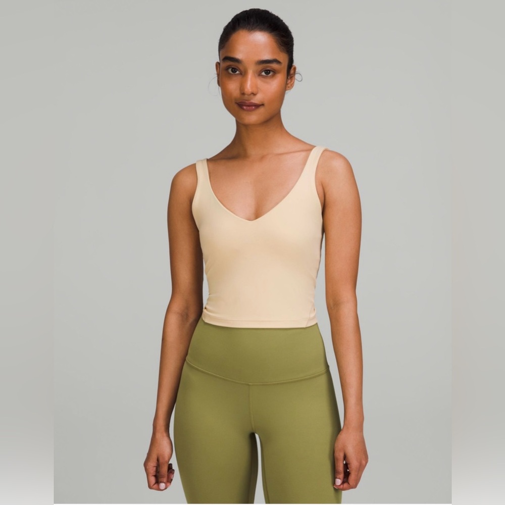 Lululemon Align Tank Top in Size 6 - Prosecco
